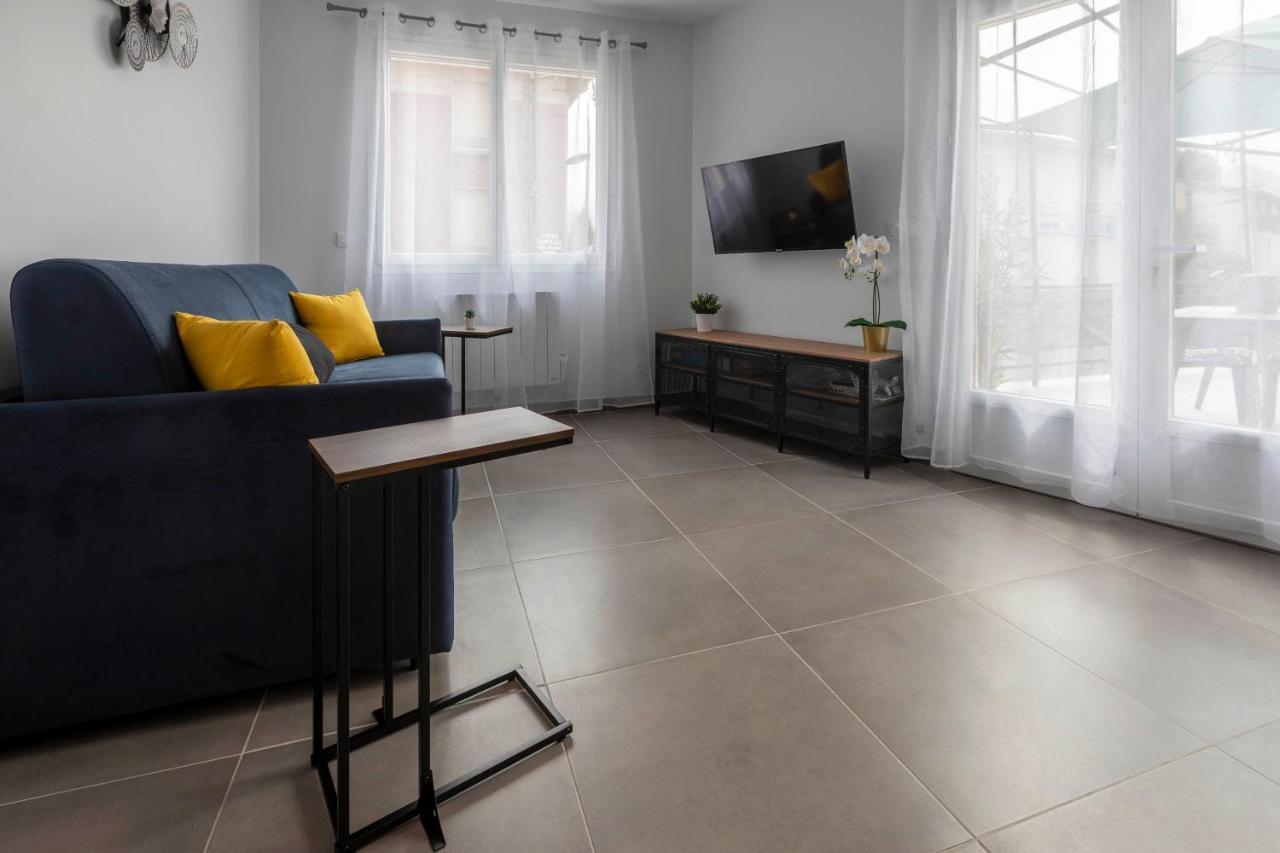 Loc Trotteur Le Graphite T2 Grand Confort Terrasse Lourdes Exterior photo